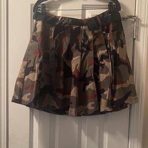 Like an Angel Camouflage Skater Skirt